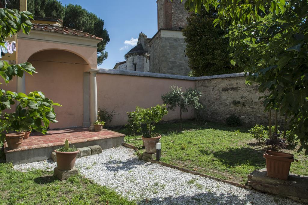 Locanda Dei Fiori Pistoya Exterior foto